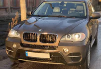 BMW X6 E71 2008–2014 Ledvinky M-Look (lesklá černá s chromovým lemem) fotografie 3