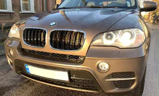 BMW X6 E71 2008–2014 Ledvinky M-Look (lesklá černá s chromovým lemem) fotografie 4