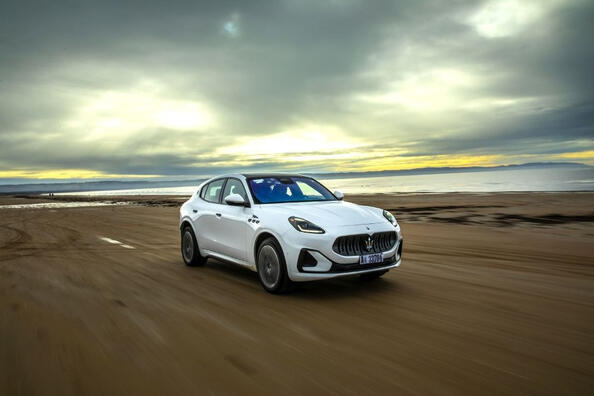 Recenze crossoveru Maserati Grecale