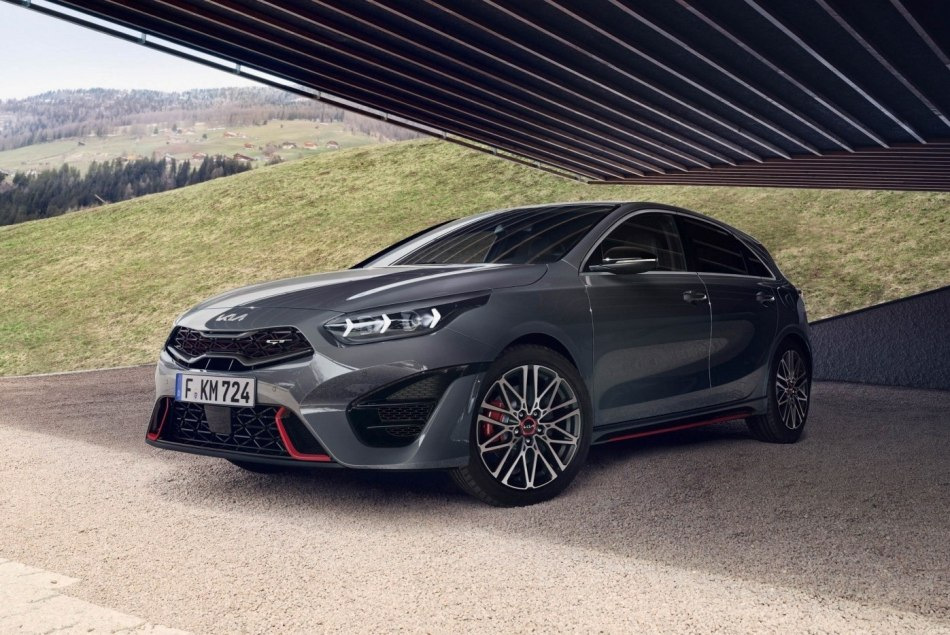 Test Kia Ceed GT: faceliftovaná verze „ostřejšího“ hatchbacku