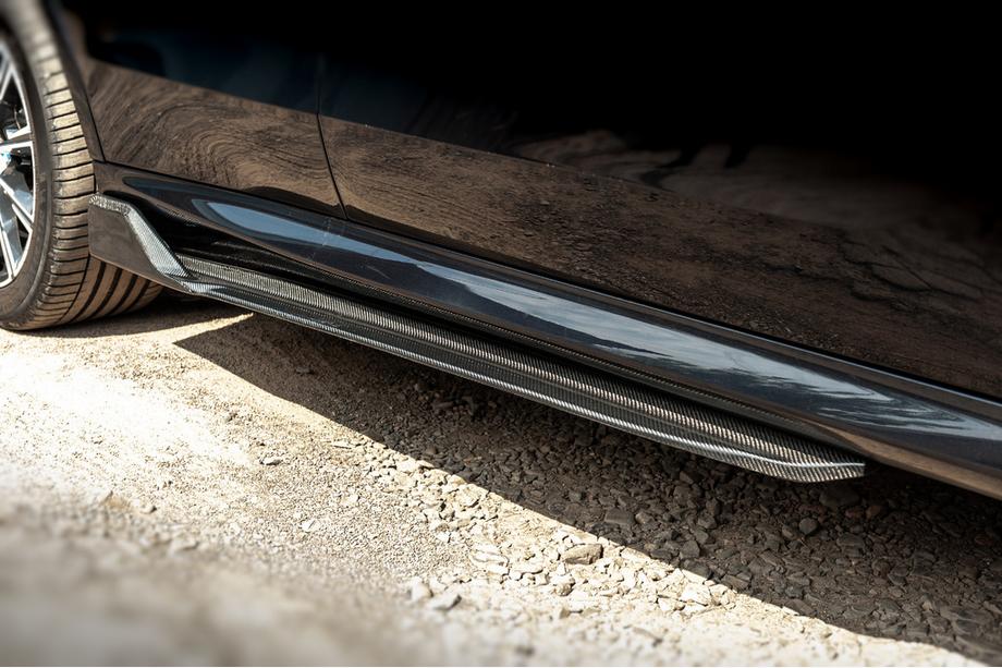 BMW X5 G05 2019–2026 Karbonové nástavce prahů V3 (pravý karbon) Fotografie 1