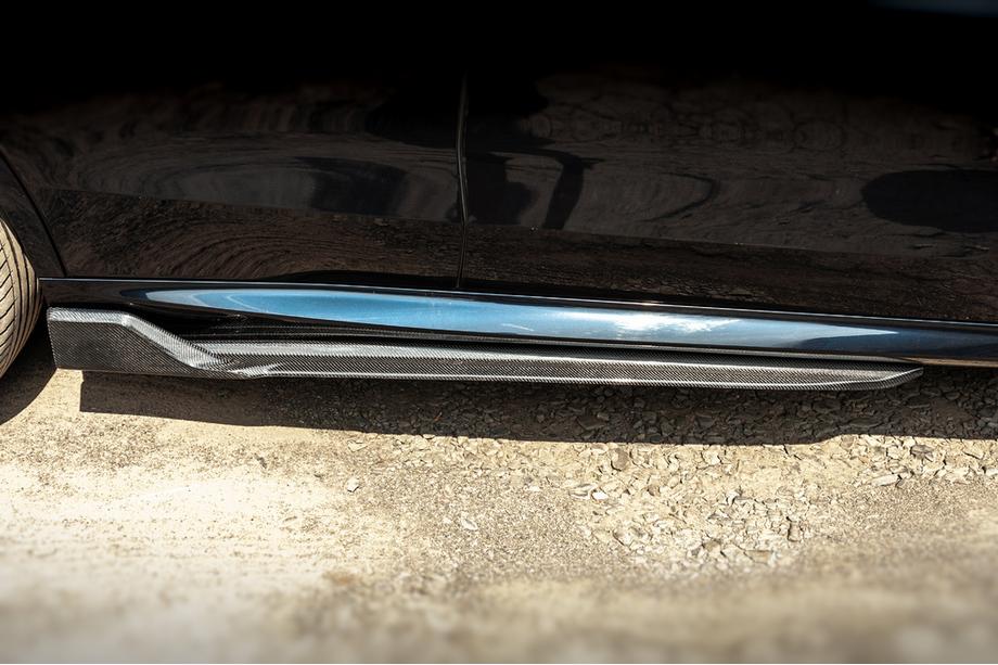 BMW X5 G05 2019–2026 Karbonové nástavce prahů V3 (pravý karbon) Fotografie 2