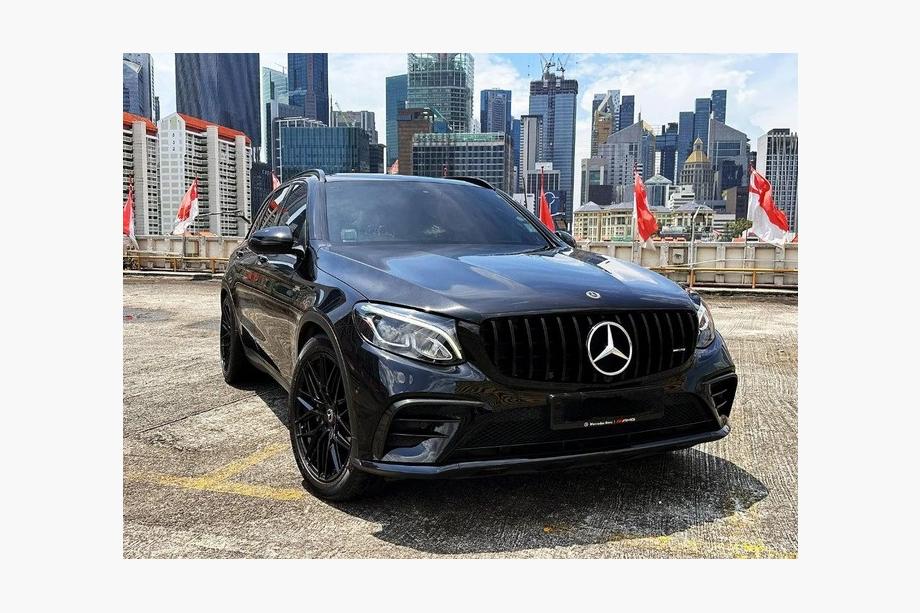 Mercedes GLC X253 2015–2022 Přední maska chladiče GT Panamericana Black (2015-2019) Fotografie 7