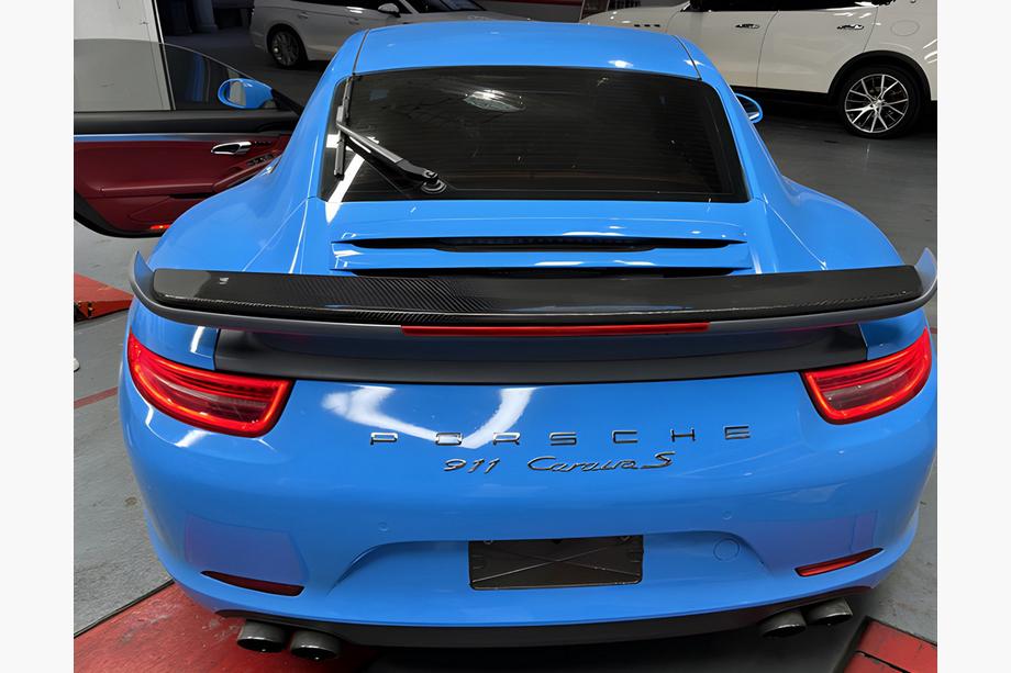 Porsche 911 (991) 2011–2019 Spoiler Carrera (2012-2016, karbonový) Fotografie 1