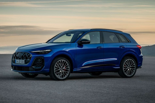 Audi SQ5 III: Přehled sportovního crossoveru nové generace Fotografie 3
