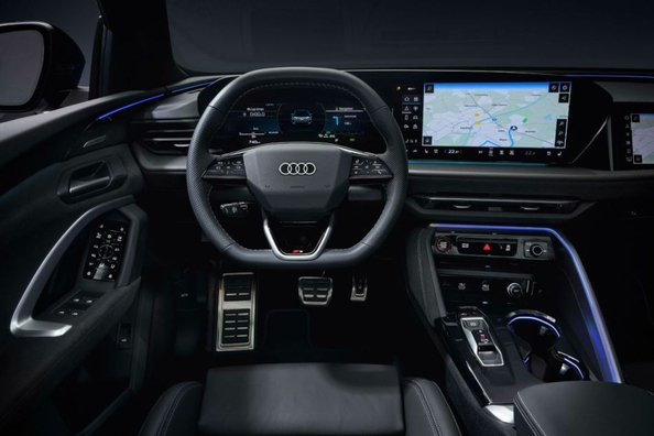 Audi SQ5 III: Přehled sportovního crossoveru nové generace Fotografie 5