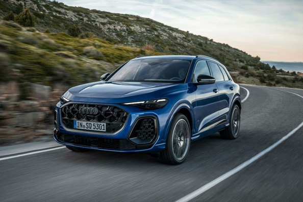 Audi SQ5 III: Přehled sportovního crossoveru nové generace Fotografie 2