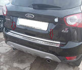 Ford Kuga 2008–2013 Nerezová lišta na hranu víka kufru fotografie 1