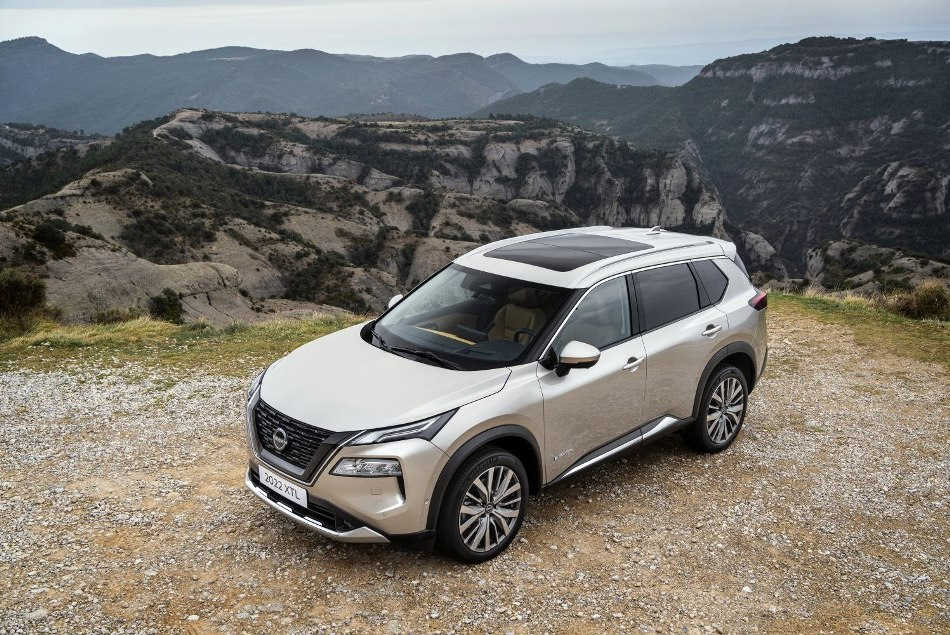 Nissan X-Trail e-Power (T33): recenze hybridního crossoveru