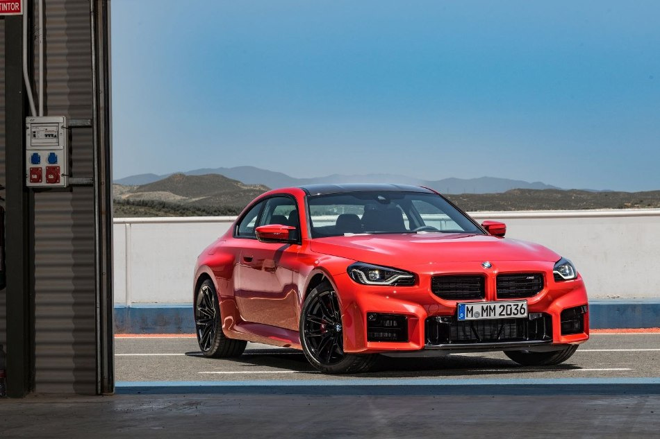 BMW M2 Coupe (G87) 2025: Přehled kompaktního výkonného kupé