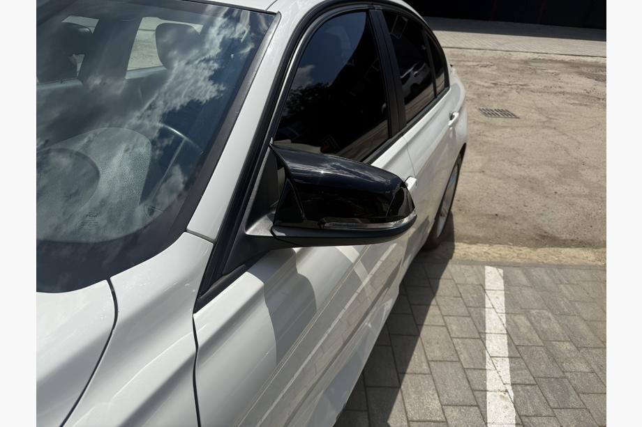 BMW řada 4 F32/F33/F36 2012–2020 Kryty zrcátek M-Look (2 ks) Image