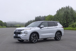 Test Mitsubishi Outlander PHEV 2024: hybrid na dlouhé cesty fotografie 4