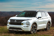 Test Mitsubishi Outlander PHEV 2024: hybrid na dlouhé cesty fotografie 3