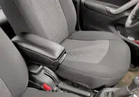 Citroen C-Elysee 2013–2022 Loketní opěrka Niken fotografie 1