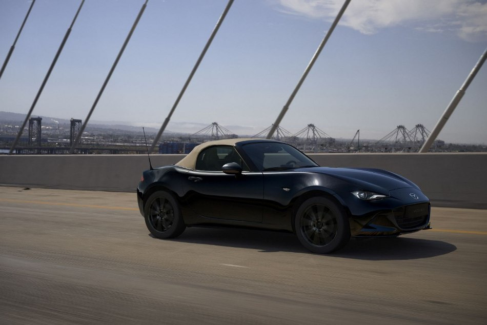 Mazda MX-5 Roadster: modernizovaný facelift legendy