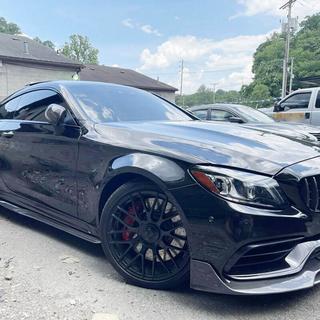 Boční prahy V4 (pro C43/C63 AMG 2015-2019, karbon) fotografie 3