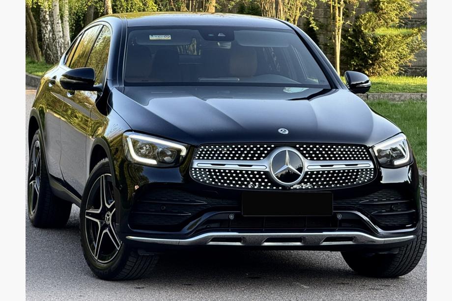 Mercedes GLC X253 2015–2022 Přední maska chladiče Diamond Silver (pro GLC 43 AMG/GLC 63 AMG/AMG-Line 2019-2022) Bez držáku pro kameru Image