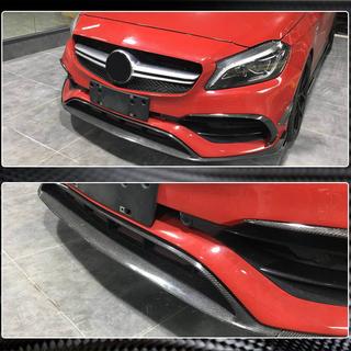 Karbonový lip spoiler na přední nárazník (pro AMG-Line / A45 AMG HB 2016-2018) fotografie 4