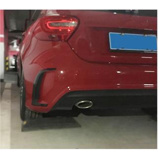 Karbonové lišty zadního nárazníku (pro A45 AMG HB 2013-2015) fotografie 3