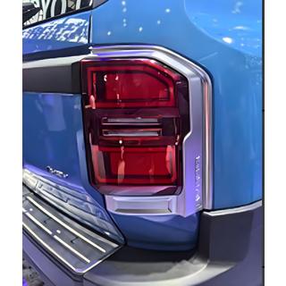 Chromové kryty zadních světel Toyota Land Cruiser Prado 250 2023– fotografie 3