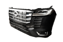 Toyota Land Cruiser 200 2007–2021 Restylingová sada pro LC 300 High-Line (standardní sada) fotografie 4