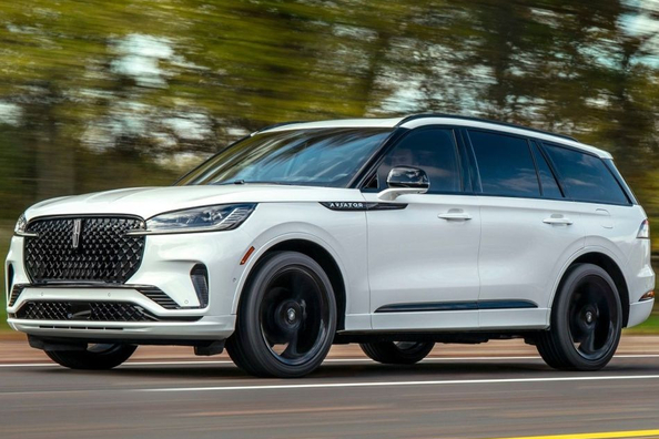 Recenze Lincoln Aviator 2025: nový pohled na luxus