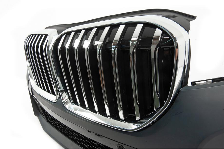 BMW řady 7 F01/F02 2008–2015 Restylingový body kit pro G12 M760 (bez výměny víka kufru a zadních blatníků) Fotografie 26