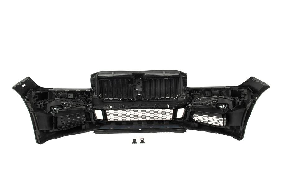 BMW řady 7 F01/F02 2008–2015 Restylingový body kit pro G12 M760 (bez výměny víka kufru a zadních blatníků) Fotografie 27