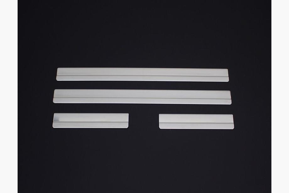 Volkswagen Polo 2001–2009 Nerezové kryty prahů OmsaLine (4 ks, nerez) Image