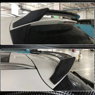 Spoiler V1 (karbon) fotografie 3