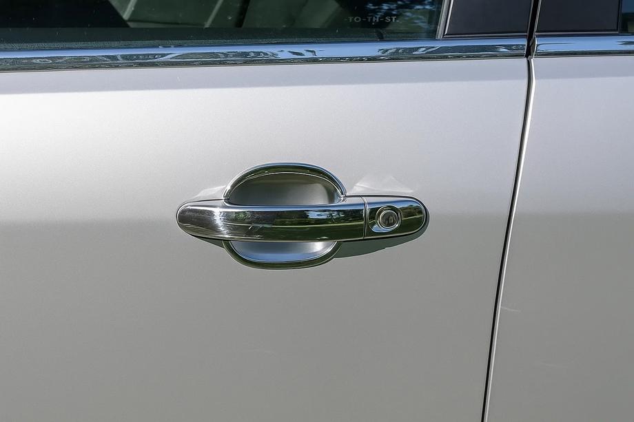 Ford Focus II 2005–2008 Kryty pod kliky dveří (4 ks, plast) Image