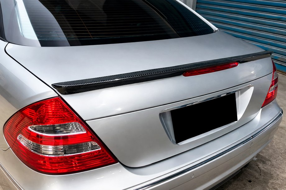 Mercedes E-сlass W211 2002–2009 Spoiler (karbon) Image