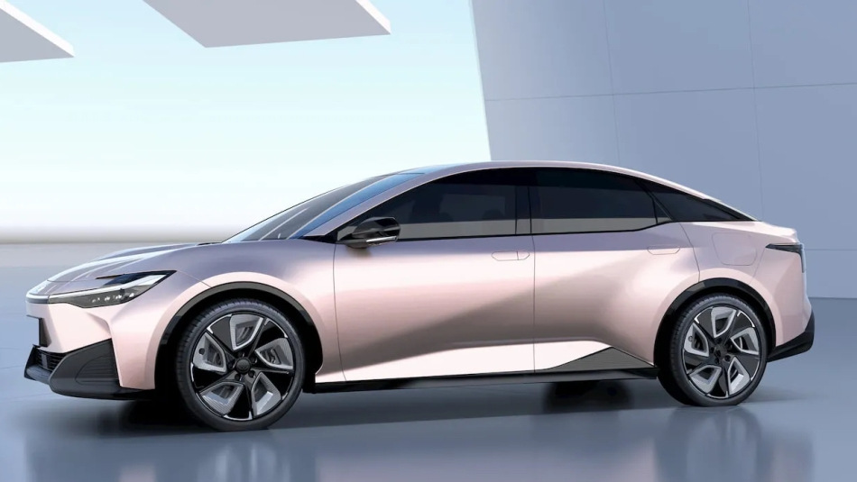 Recenze elektrického sedanu Toyota bZ3