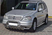 Mercedes ML W163 1997–2005 Nerezový přední ochranný rám (bullbar) fotografie 5
