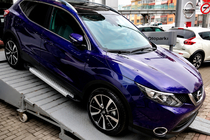 Nissan Qashqai 2014–2021 Boční nášlapy typ X5 (2 ks, hliník) fotografie 2
