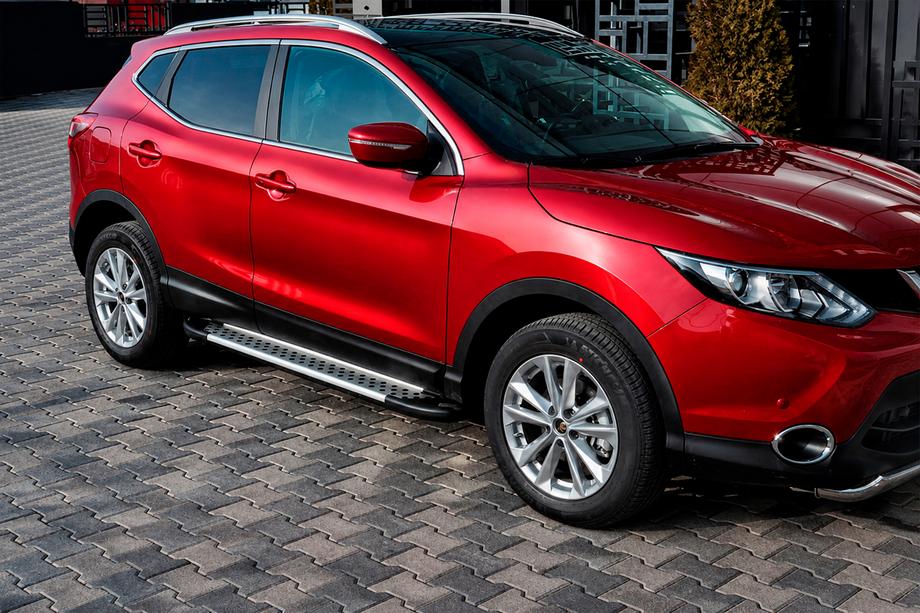 Nissan Qashqai 2014–2021 Boční nášlapy typ X5 (2 ks, hliník) Image