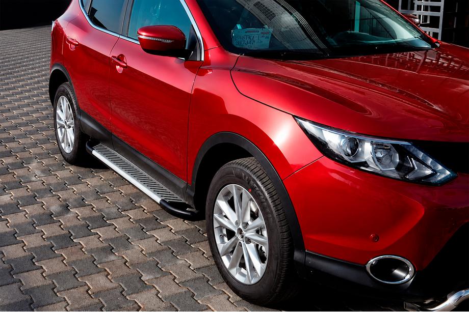 Nissan Qashqai 2014–2021 Boční prahy Line (2 ks, hliník) Image