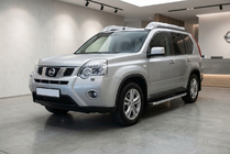 Nissan X-trail T31 2007–2014 Boční nášlapy Fullmond (2 ks, hliník) fotografie 1