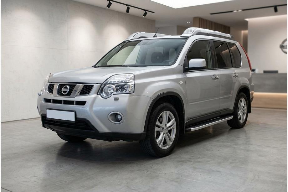Nissan X-trail T31 2007–2014 Boční nášlapy Fullmond (2 ks, hliník) Image