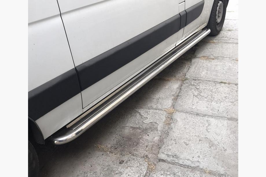 Renault Master 2011–2023 Boční nášlapy Premium (2 ks, nerez) Image