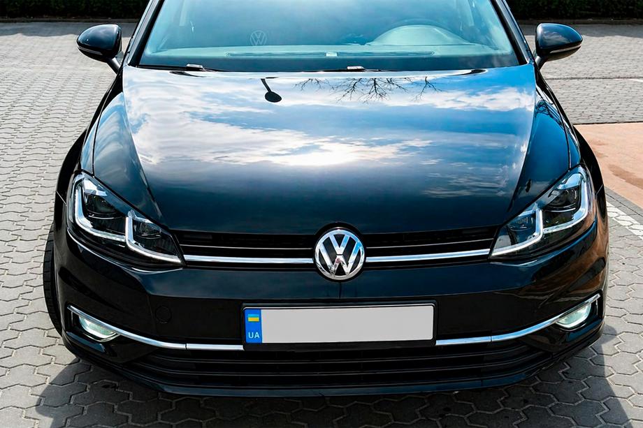 Volkswagen Golf 7/E-Golf 2012–2020 Přední světlomety Silver (2017-2020, bez řídicích jednotek, 2 ks) Fotografie 1