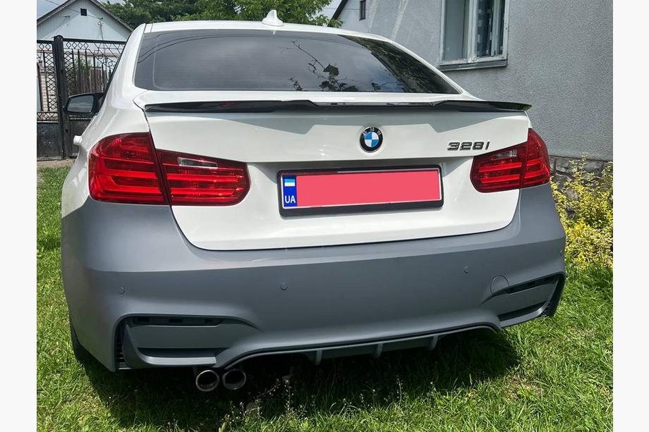 BMW řada 3 F30/F31 2012–2019 Zadní nárazník ve stylu F80 M3 (pro F30) Image