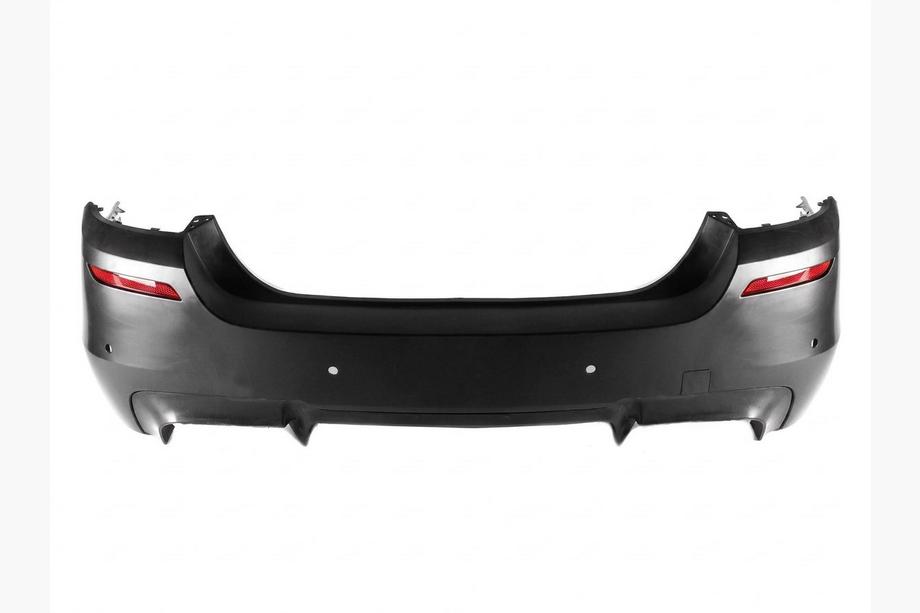 BMW řada 5 F10/F11 2010–2016 Zadní nárazník s difuzorem M5 (pro F10) Image