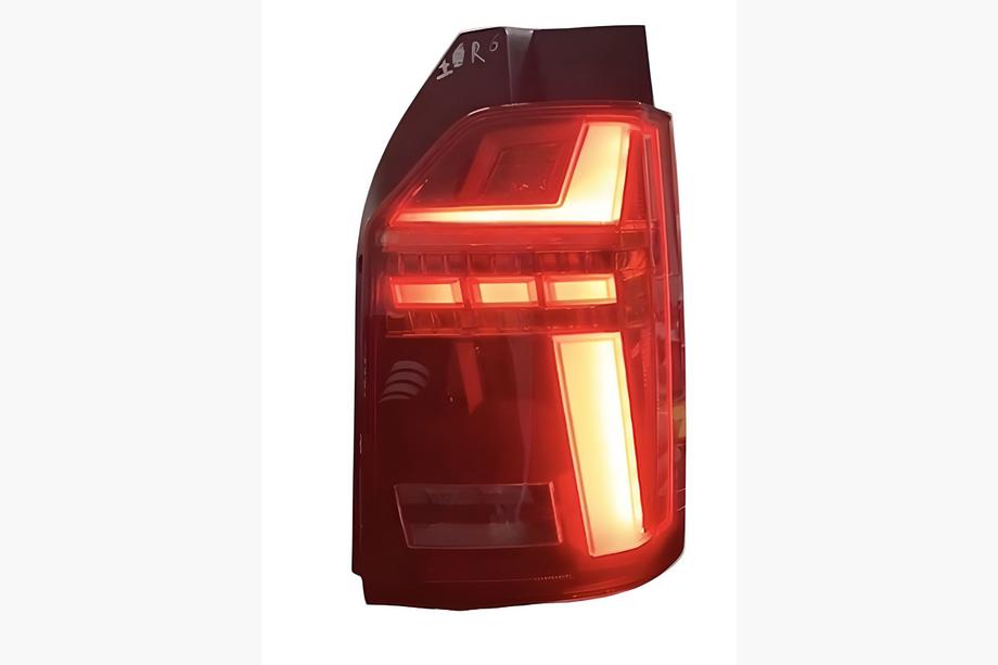 Volkswagen T6 2015–2024 Zadní světla (2 ks) Image