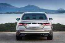 Mercedes E-class W213 2016–2023 Zadní světla (2020-2024, 2 ks) fotografie 1