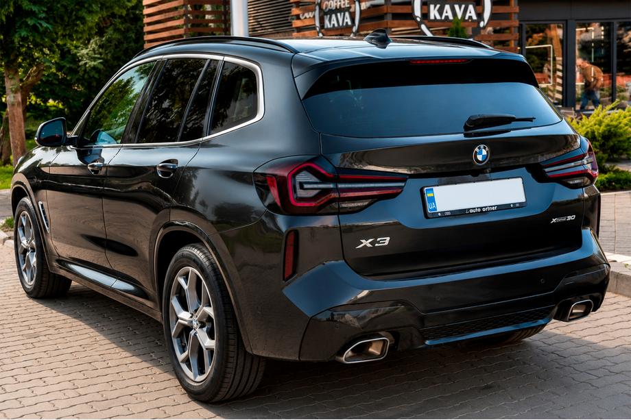 BMW X3 G01 2018– Zadní nárazník s difuzorem ve stylu X3M F97 (2022-2024) Image