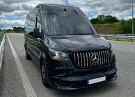 Mercedes Sprinter W907/W910 2018– Přední maska chladiče Panamericana GT Chrome Premium V2 (s rámečkem) fotografie 3