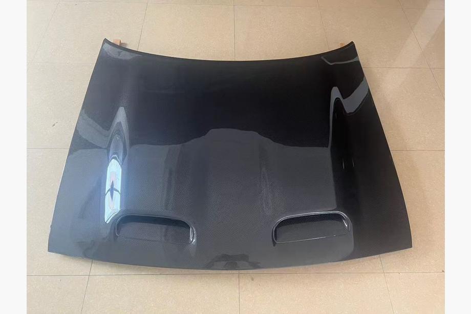 Dodge Challenger 2008–2023 Karbonová kapota Image