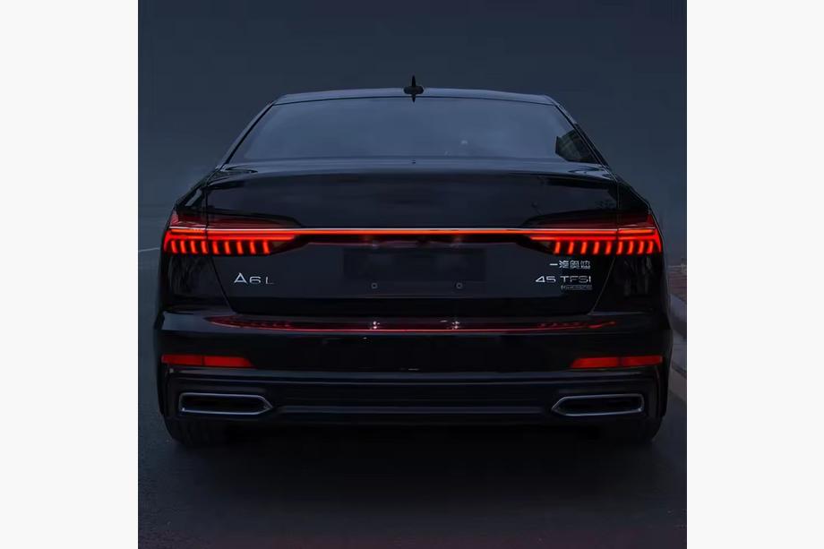 Audi A6 C8 2018–2025 Zadní LED světla na víko kufru Fotografie 1