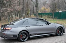 Mercedes E-class W213 2016–2023 Karbonové kryty předních blatníků fotografie 5